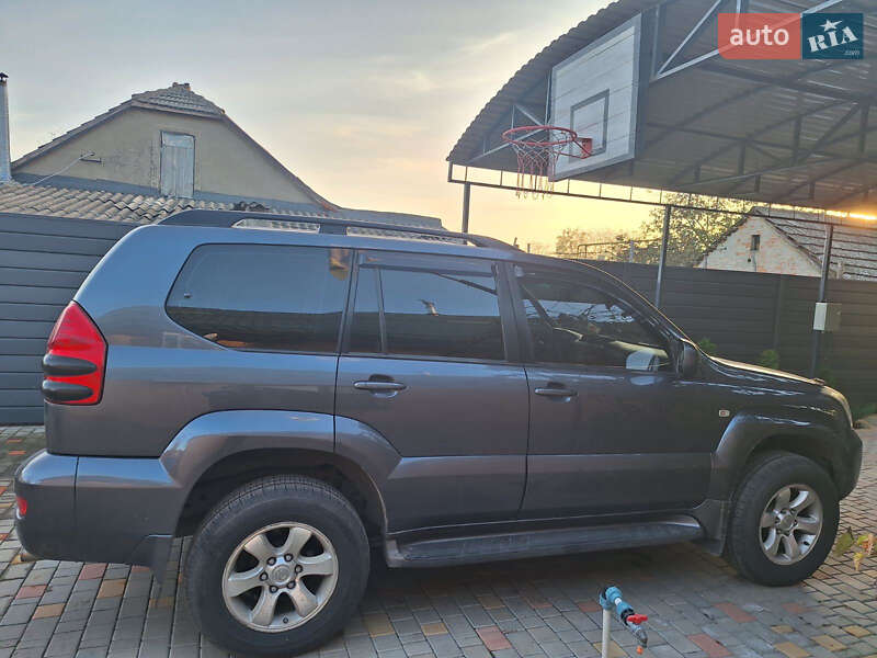 Внедорожник / Кроссовер Toyota Land Cruiser Prado 2006 в Измаиле
