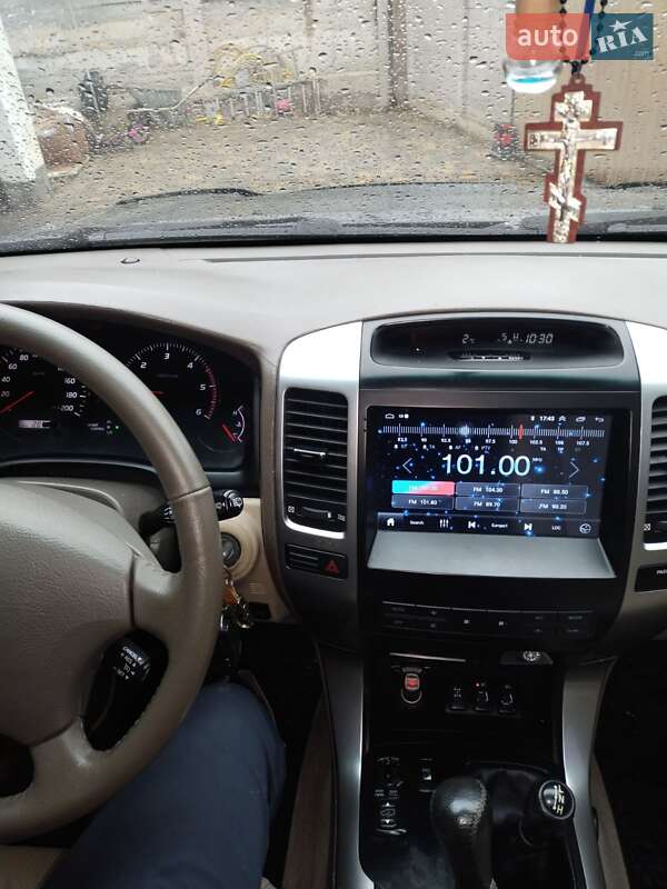 Внедорожник / Кроссовер Toyota Land Cruiser Prado 2005 в Одессе