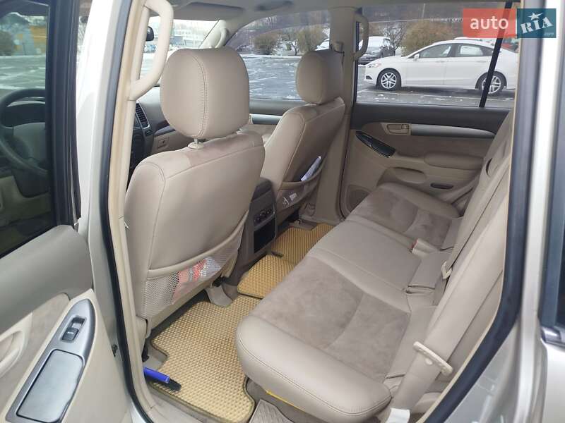 Внедорожник / Кроссовер Toyota Land Cruiser Prado 2003 в Киеве