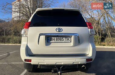 Внедорожник / Кроссовер Toyota Land Cruiser Prado 2012 в Одессе