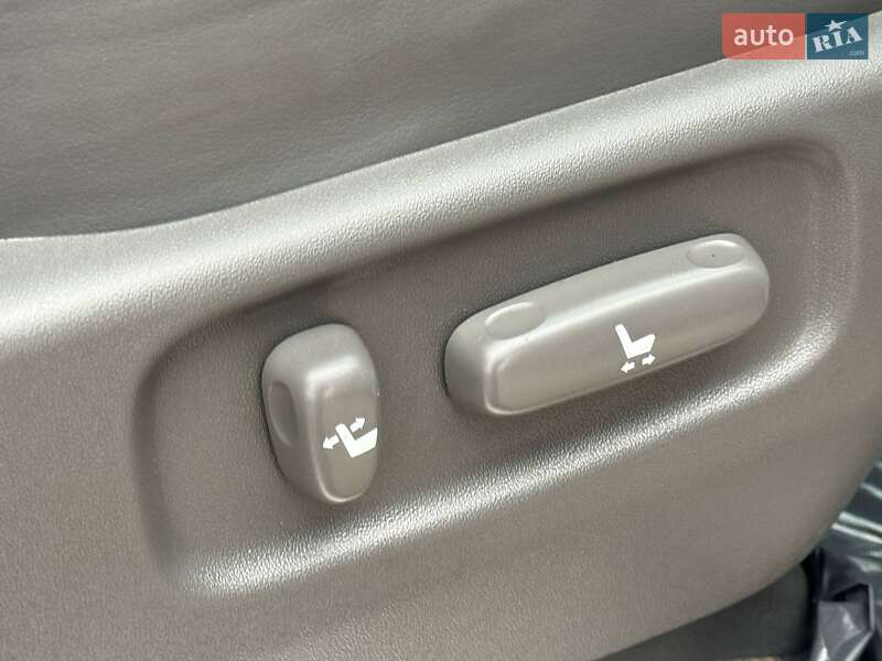 Внедорожник / Кроссовер Toyota Land Cruiser Prado 2007 в Ахтырке