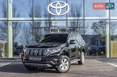 Позашляховик / Кросовер Toyota Land Cruiser Prado 2019 в Дніпрі