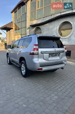 Toyota Land Cruiser Prado 2017