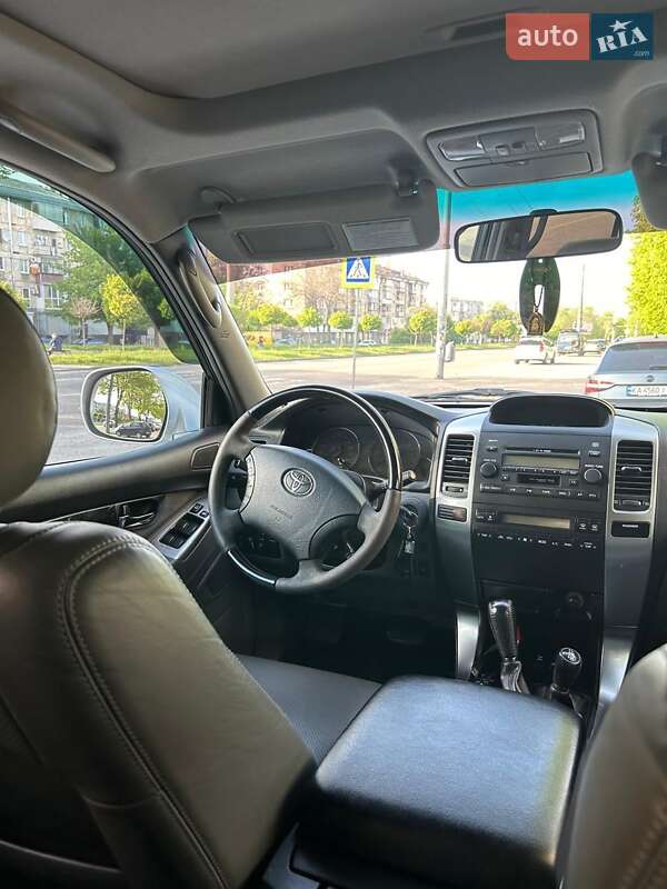 Внедорожник / Кроссовер Toyota Land Cruiser Prado 2008 в Днепре