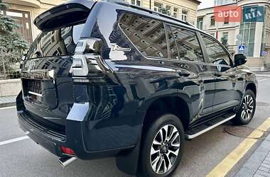 Позашляховик / Кросовер Toyota Land Cruiser Prado 2021 в Києві