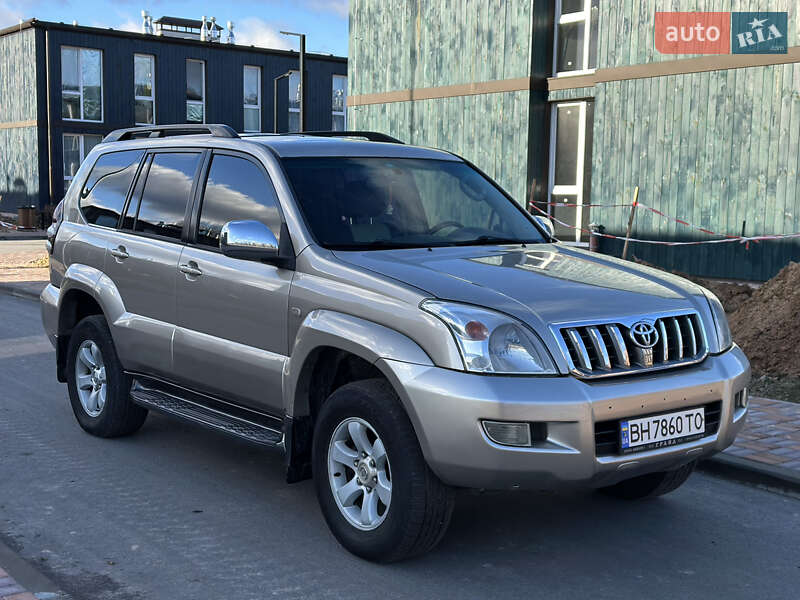 Позашляховик / Кросовер Toyota Land Cruiser Prado 2003 в Чернігові