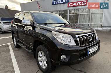 Позашляховик / Кросовер Toyota Land Cruiser Prado 2011 в Києві