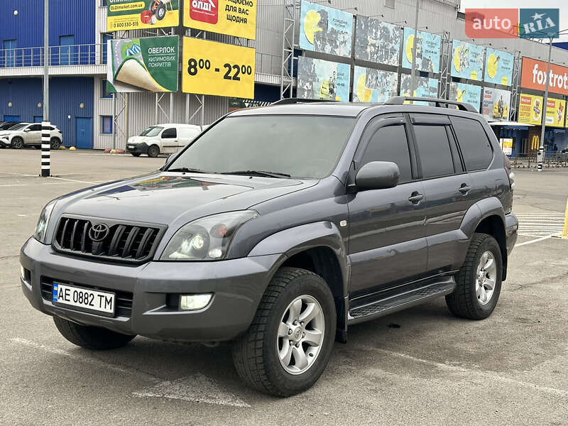 Позашляховик / Кросовер Toyota Land Cruiser Prado 2007 в Дніпрі