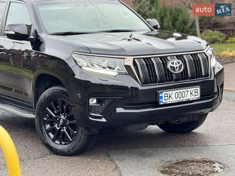 Внедорожник / Кроссовер Toyota Land Cruiser Prado 2022 в Ровно фото 4 Внедорожник / Кроссовер Toyota Land Cruiser Prado 2022 в Ровно