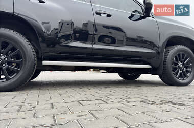 Внедорожник / Кроссовер Toyota Land Cruiser Prado 2021 в 