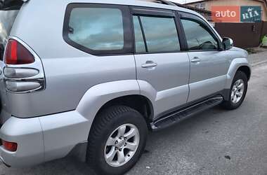 Позашляховик / Кросовер Toyota Land Cruiser Prado 2007 в Броварах