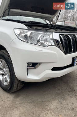 Позашляховик / Кросовер Toyota Land Cruiser Prado 2023 в Гайсину