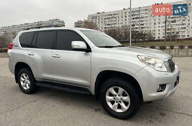 Позашляховик / Кросовер Toyota Land Cruiser Prado 2011 в Запоріжжі