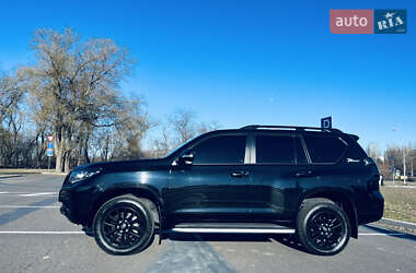 Позашляховик / Кросовер Toyota Land Cruiser Prado 2022 в Миколаєві