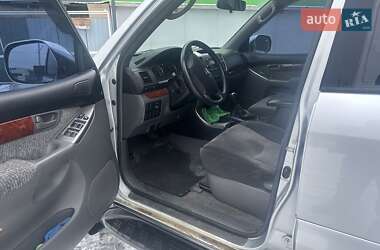 Позашляховик / Кросовер Toyota Land Cruiser Prado 2005 в Харкові