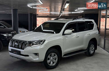 Внедорожник / Кроссовер Toyota Land Cruiser Prado 2019 в Одессе