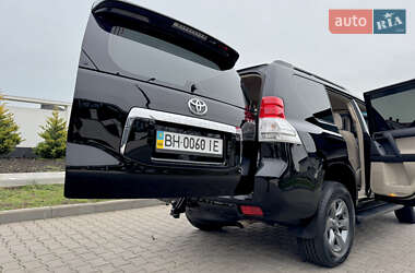 Внедорожник / Кроссовер Toyota Land Cruiser Prado 2010 в Одессе