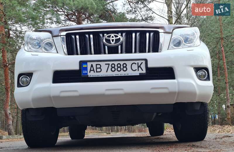 Внедорожник / Кроссовер Toyota Land Cruiser Prado 2013 в Киеве