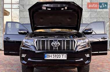 Позашляховик / Кросовер Toyota Land Cruiser Prado 2018 в Одесі