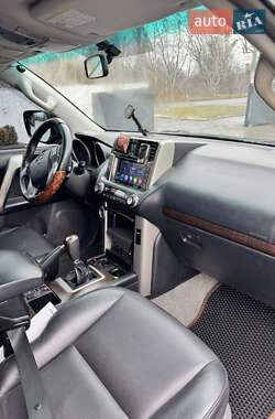 Внедорожник / Кроссовер Toyota Land Cruiser Prado 2012 в Хмельнике