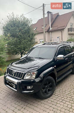 Внедорожник / Кроссовер Toyota Land Cruiser Prado 2005 в 