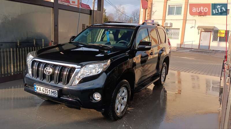 Позашляховик / Кросовер Toyota Land Cruiser Prado 2017 в Яготині