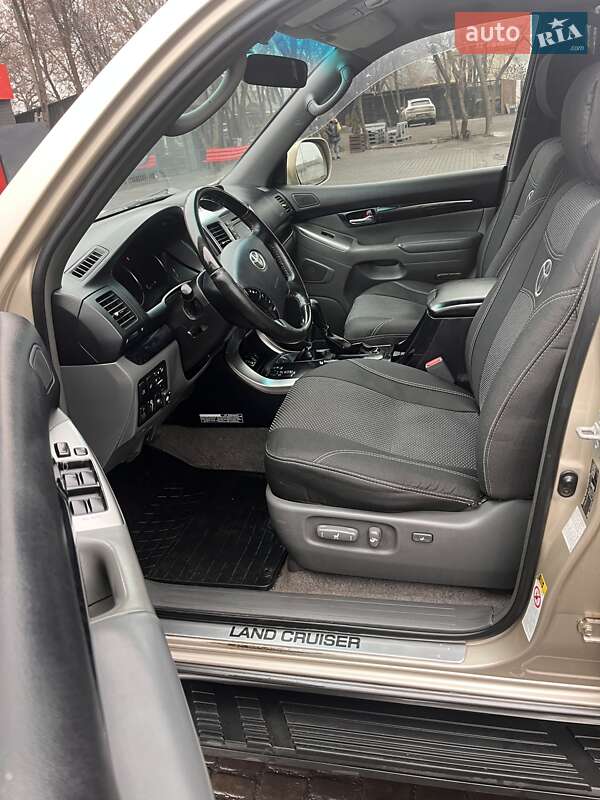 Внедорожник / Кроссовер Toyota Land Cruiser Prado 2008 в Терновке