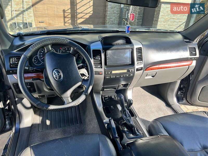 Внедорожник / Кроссовер Toyota Land Cruiser Prado 2007 в Сторожинце