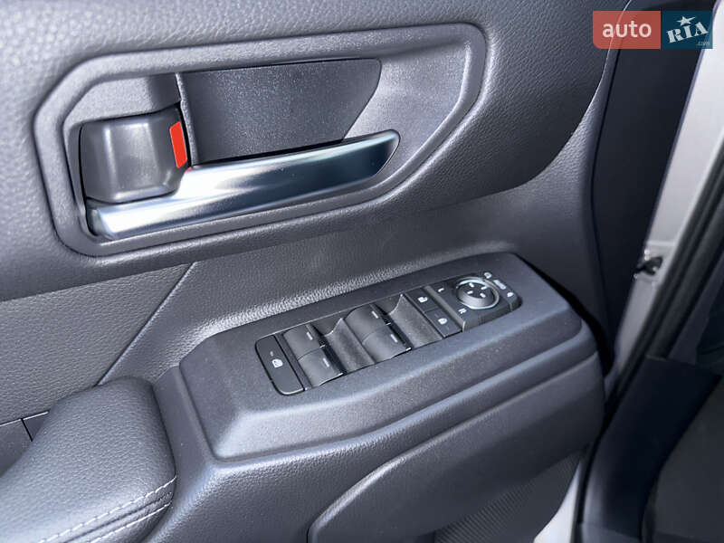 Внедорожник / Кроссовер Toyota Land Cruiser Prado 2024 в Киеве фото 22 Внедорожник / Кроссовер Toyota Land Cruiser Prado 2024 в Киеве