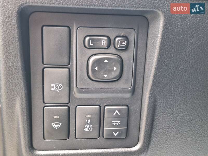 Внедорожник / Кроссовер Toyota Land Cruiser Prado 2012 в Одессе