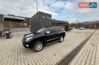 Позашляховик / Кросовер Toyota Land Cruiser Prado 2010 в Ужгороді