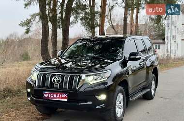 Внедорожник / Кроссовер Toyota Land Cruiser Prado 2019 в Киеве