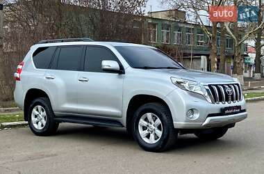 Позашляховик / Кросовер Toyota Land Cruiser Prado 2017 в Миколаєві