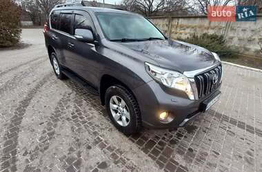 Позашляховик / Кросовер Toyota Land Cruiser Prado 2017 в Шепетівці