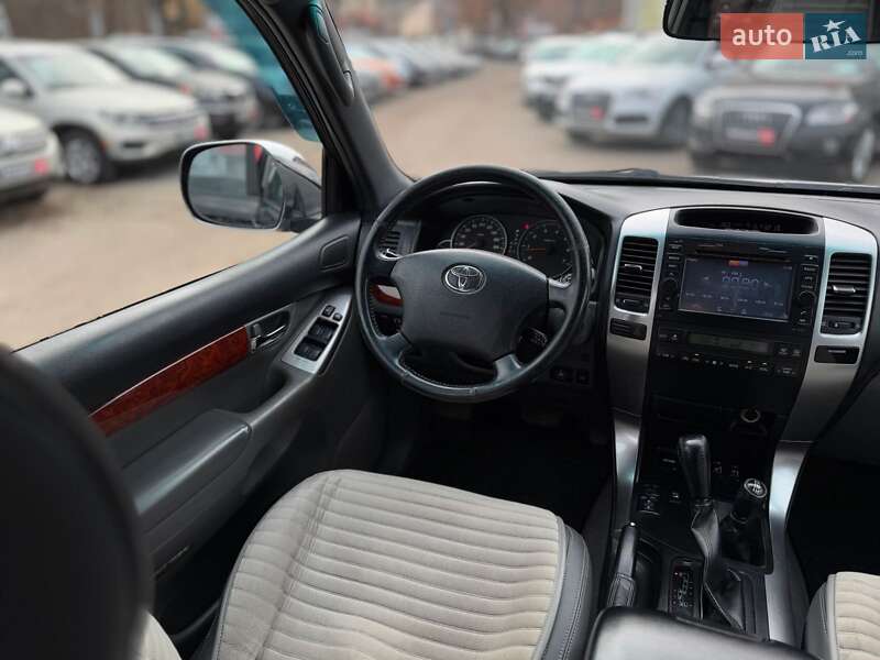 Позашляховик / Кросовер Toyota Land Cruiser Prado 2007 в Вінниці
