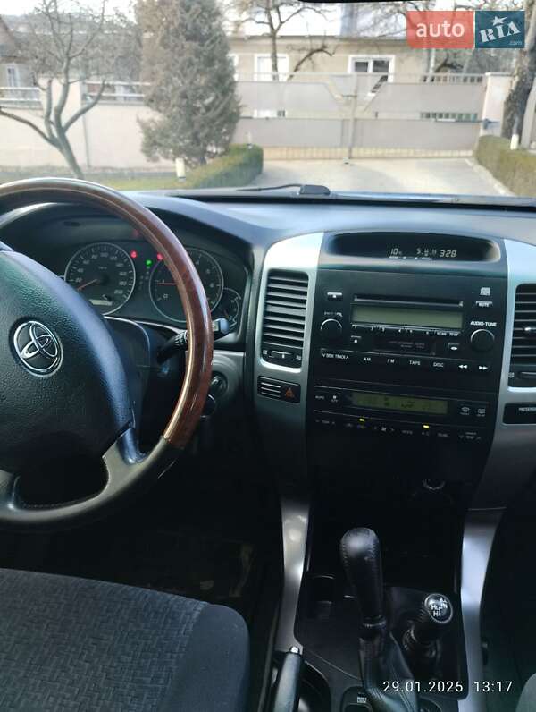 Внедорожник / Кроссовер Toyota Land Cruiser Prado 2006 в Делятине