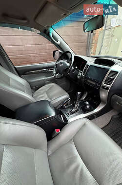 Внедорожник / Кроссовер Toyota Land Cruiser Prado 2008 в 