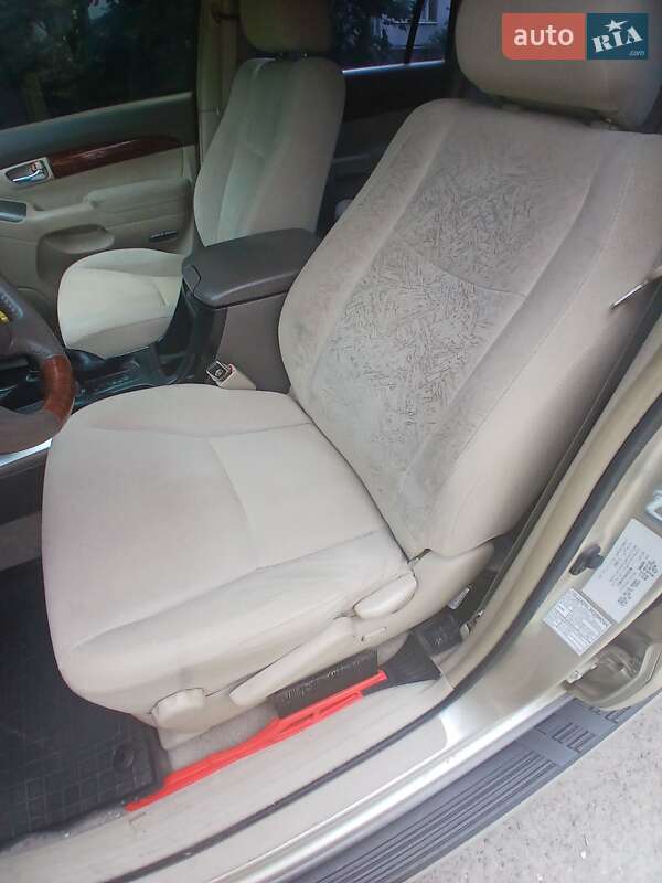 Позашляховик / Кросовер Toyota Land Cruiser Prado 2006 в Харкові