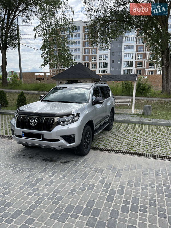 Позашляховик / Кросовер Toyota Land Cruiser Prado 2021 в Тернополі