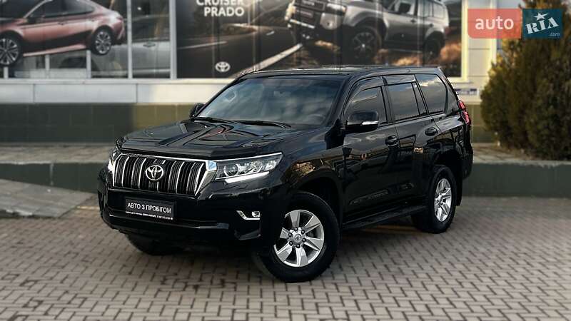 Внедорожник / Кроссовер Toyota Land Cruiser Prado 2022 в 