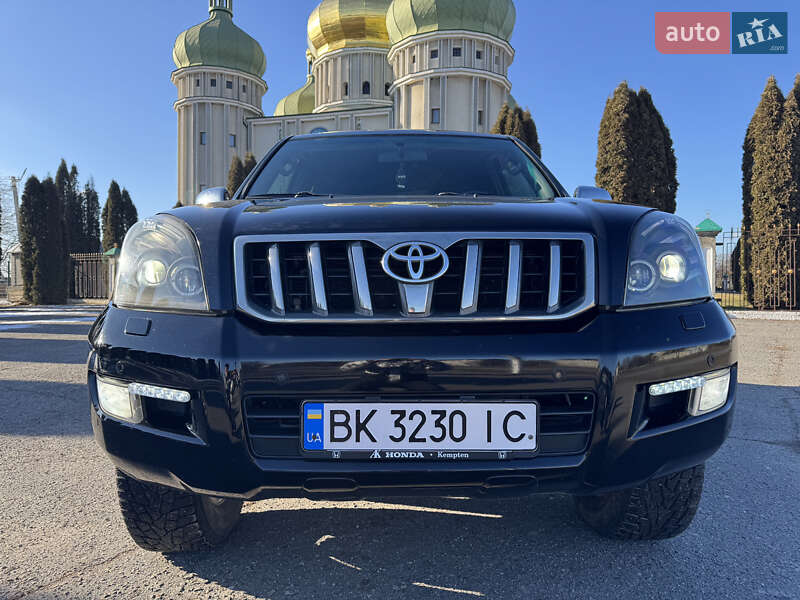 Позашляховик / Кросовер Toyota Land Cruiser Prado 2008 в Дубні