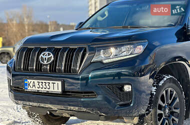 Внедорожник / Кроссовер Toyota Land Cruiser Prado 2021 в Киеве