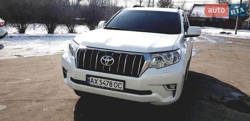 Позашляховик / Кросовер Toyota Land Cruiser Prado 2019 в Харкові