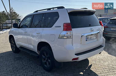 Внедорожник / Кроссовер Toyota Land Cruiser Prado 2012 в Киеве