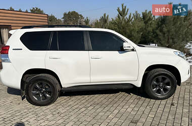 Внедорожник / Кроссовер Toyota Land Cruiser Prado 2012 в Киеве