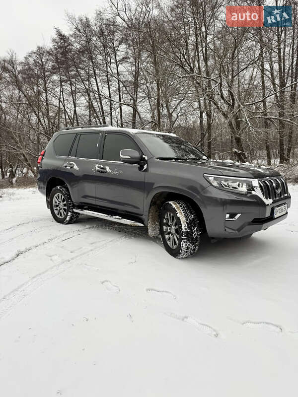Внедорожник / Кроссовер Toyota Land Cruiser Prado 2018 в Сумах