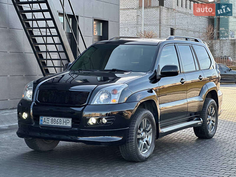 Внедорожник / Кроссовер Toyota Land Cruiser Prado 2005 в Днепре