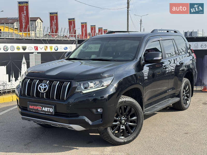 Позашляховик / Кросовер Toyota Land Cruiser Prado 2022 в Києві