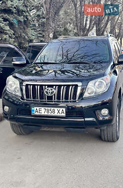 Позашляховик / Кросовер Toyota Land Cruiser Prado 2010 в Кривому Розі