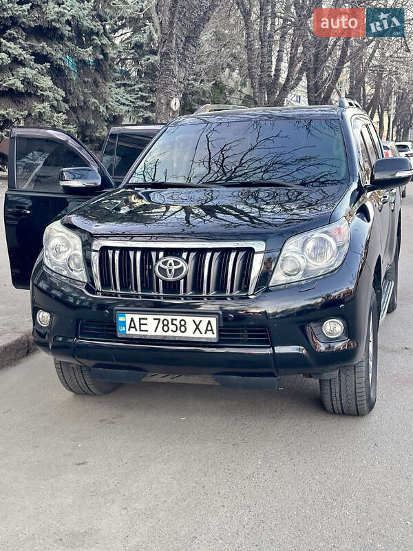 Toyota Land Cruiser Prado 2010